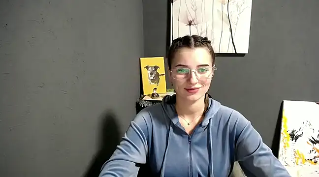 Snapshot of lady_olivia_ chatting on December 11, 4:42 pm lady olivia  online show from December 11, 4:42 pm