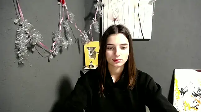 Snapshot of lady_olivia_ chatting on December 18, 2:06 pm lady olivia  online show from December 18, 2:06 pm