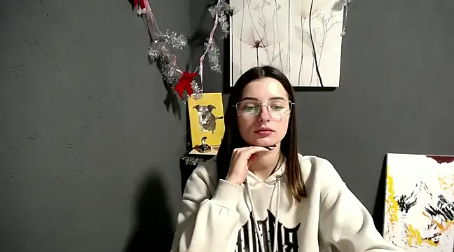 Snapshot of lady_olivia_ chatting on December 24, 2:12 pm lady olivia  online show from December 24, 2:12 pm