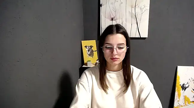 Snapshot of lady_olivia_ chatting on February 26, 1:30 pm lady olivia  online show from February 26, 1:30 pm