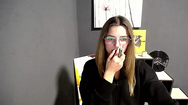 Snapshot of lady_olivia_ chatting on October 2, 4:47 pm lady olivia  online show from October 2, 4:47 pm