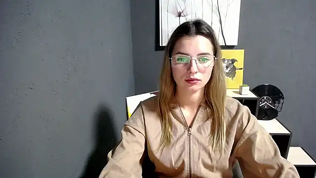 Snapshot of lady_olivia_ chatting on October 7, 5:10 pm lady olivia  online show from October 7, 5:10 pm