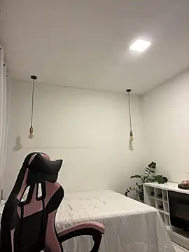 YasmimBrasil online show from March 28, 7:52 am