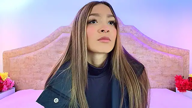 Snapshot of Victoria_Adams14 chatting on January 22, 1:11 pm Victoria Adams14 online show from January 22, 1:11 pm