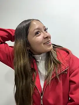 Snapshot of Victoria_Adams14 chatting on November 16, 3:01 am Victoria Adams14 online show from November 16, 3:01 am