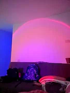 azumiichan online show from September 11, 12:00 am