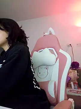 azumiichan online show from March 24, 12:15 am