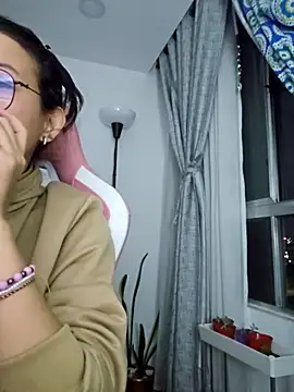 azumiichan online show from April 19, 12:11 am