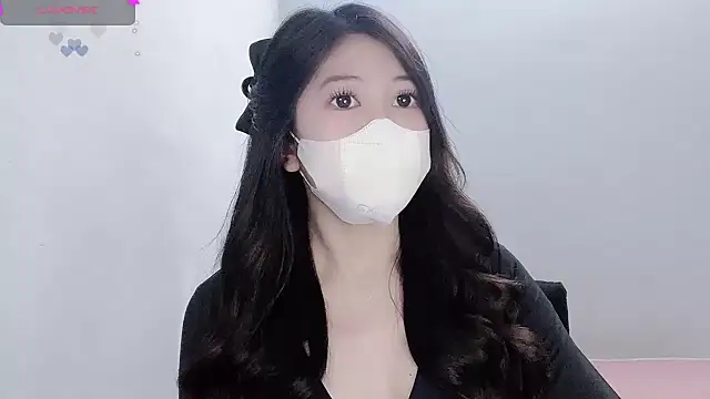 tanhxiu online show from November 7, 5:57 pm