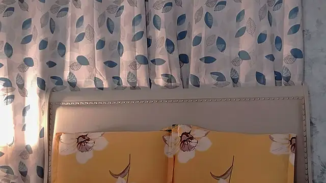 MariaMilan online show from December 22, 5:04 am