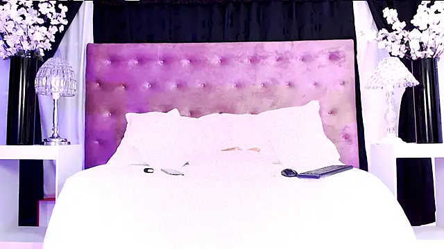 allison dacota online show from March 21, 7:44 am