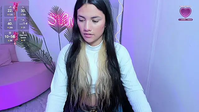 Chiara tay online show from February 2, 7:14 pm