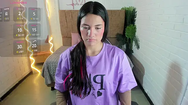 Chiara tay online show from September 19, 7:14 pm