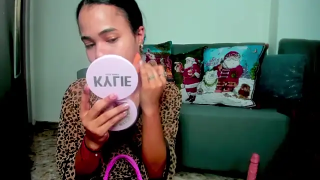 meghanSusexx online show from November 29, 12:46 am