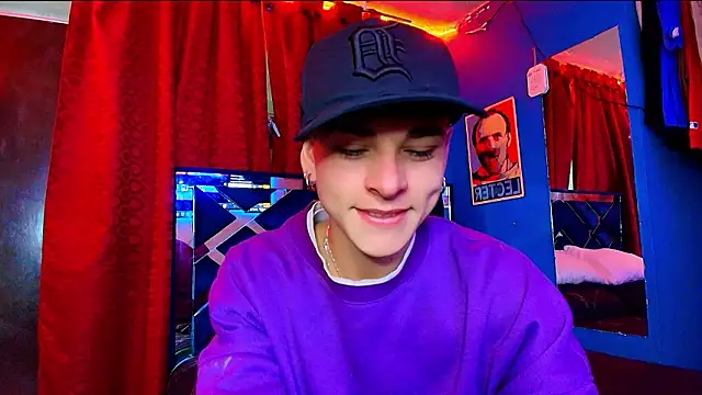 Luke Howland online show from February 3, 2:10 am