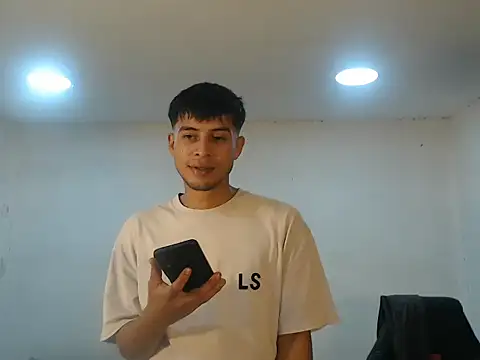 danielitopapuu online show from October 28, 2:48 am