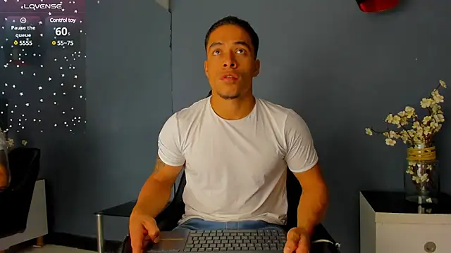 Snapshot of Bryson_Collins_ chatting on March 13, 11:08 am Bryson Collins online show from March 13, 11:08 am