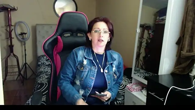 Carol Scottt online show from March 13, 11:16 pm