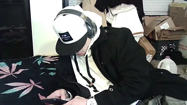 --D-a-D-D-y- online show from February 9, 5:29 am