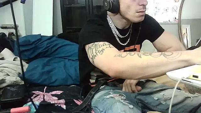 --D-a-D-D-y- online show from March 9, 4:22 pm