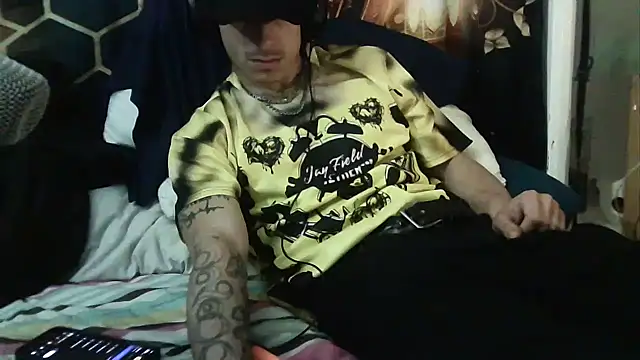 --D-a-D-D-y- online show from October 24, 3:08 pm