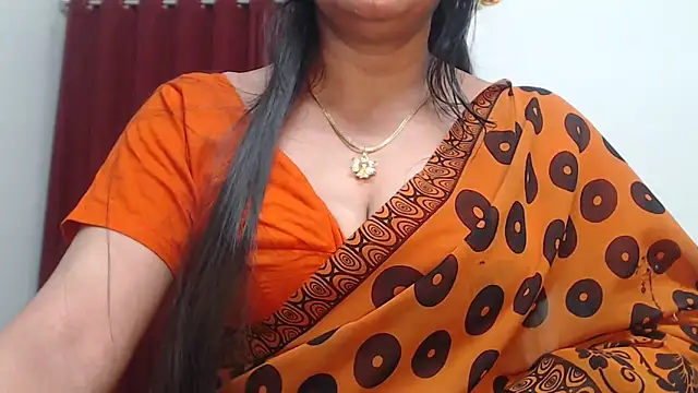 desi-maisa130 online show from September 21, 4:30 pm