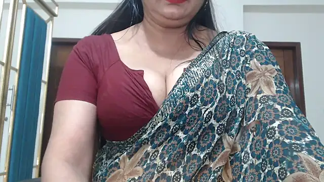 desi-maisa130 online show from April 27, 4:05 pm