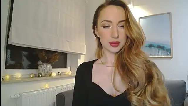 JulietteDiamond online show from February 18, 3:32 pm