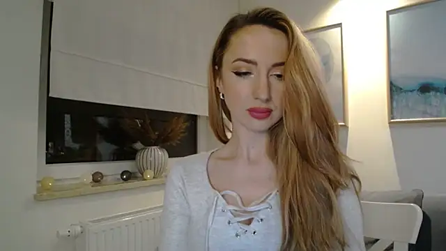 JulietteDiamond online show from March 11, 10:42 pm