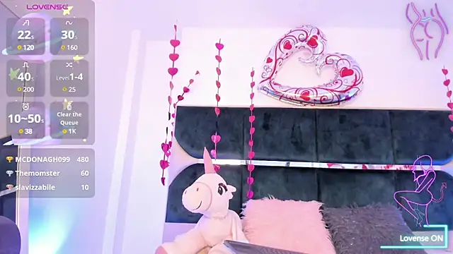 Victoria west online show from March 3, 2:59 pm