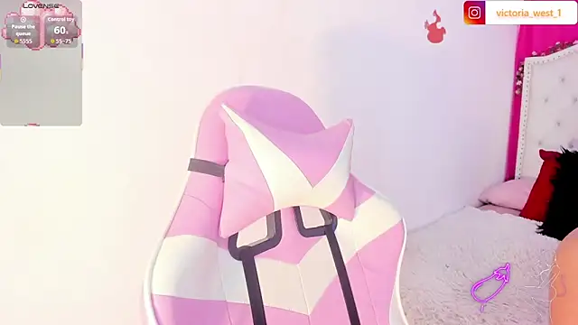 Victoria west online show from September 27, 11:37 am