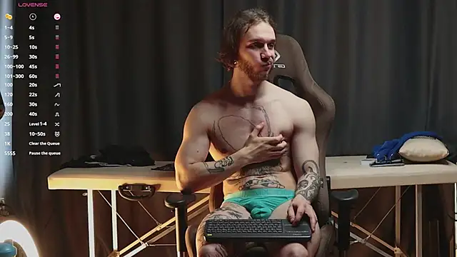 pleasure8869 online show from February 12, 9:52 am