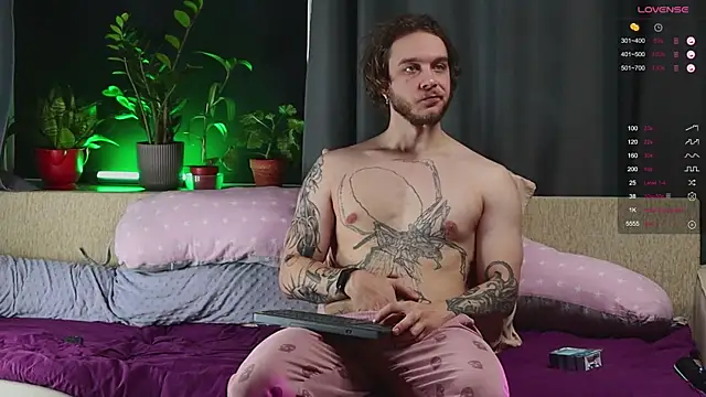 pleasure8869 online show from September 18, 6:26 am