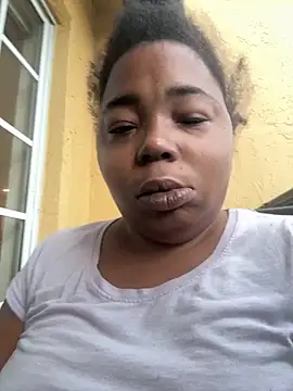 Snapshot of JCCaramelbarbie1 chatting on October 6, 12:02 pm JCCaramelbarbie1 online show from October 6, 12:02 pm