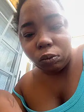 JCCaramelbarbie1 online show from December 3, 2:59 pm