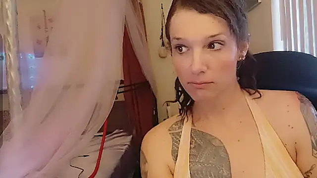 cassiemichellexx online show from June 9, 1:12 pm