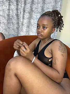 Doublefreaks online show from February 11, 11:54 pm