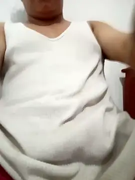 Snapshot of Daniel_cruz chatting on December 19, 12:34 am Daniel cruz online show from December 19, 12:34 am