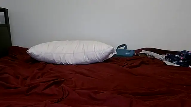 QueenLolaX online show from February 24, 6:55 am