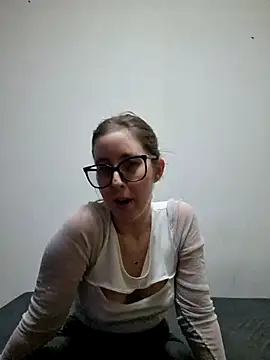 Sarah459 online show from March 13, 6:45 pm