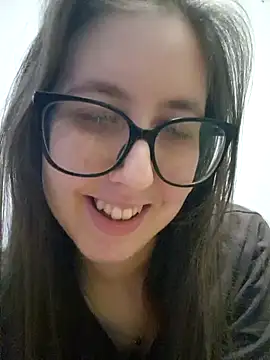 Snapshot of Sarah459 chatting on May 27, 1:57 am Sarah459 online show from May 27, 1:57 am