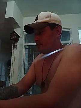 Snapshot of Zordomud0 chatting on February 12, 1:55 am Zordomud0 online show from February 12, 1:55 am