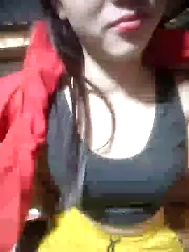Snapshot of beemnh chatting on January 15, 6:43 am beemnh online show from January 15, 6:43 am