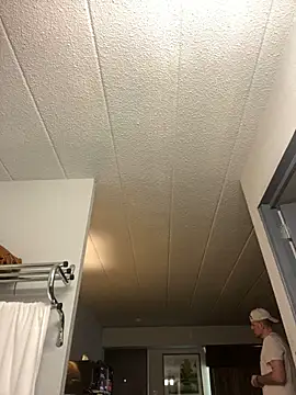 VixyGang online show from October 3, 4:59 pm