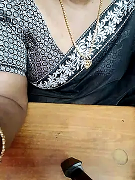 Aishu-tamil09 online show from January 9, 6:49 am