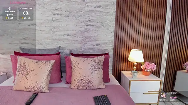 AndreaPink2024 online show from November 8, 2:17 pm