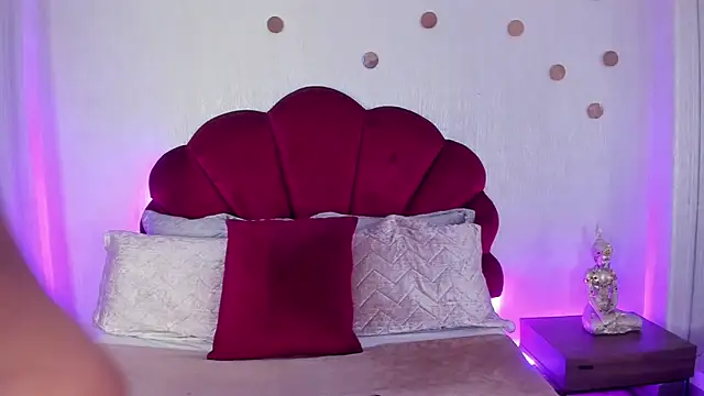 Snapshot of AndreaPink2024 chatting on April 11, 1:15 pm AndreaPink2024 online show from April 11, 1:15 pm