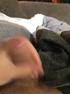 wixxer872302 online show from December 18, 1:34 pm