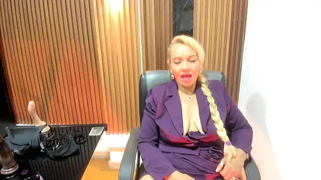 Snapshot of AnastasiaTaylor_ chatting on February 27, 9:54 am AnastasiaTaylor online show from February 27, 9:54 am