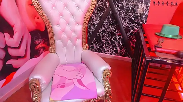 Snapshot of AnastasiaTaylor_ chatting on March 15, 2:24 am AnastasiaTaylor online show from March 15, 2:24 am